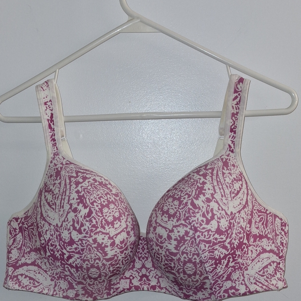Cacique Smooth Lightly Lined Underwire Balconette Bra Size 44C